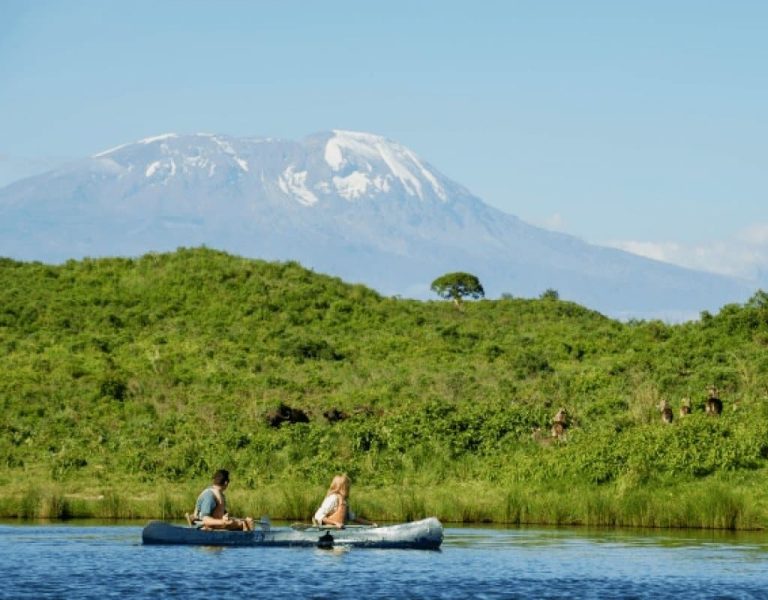 arusha-national-park-canoeing-2